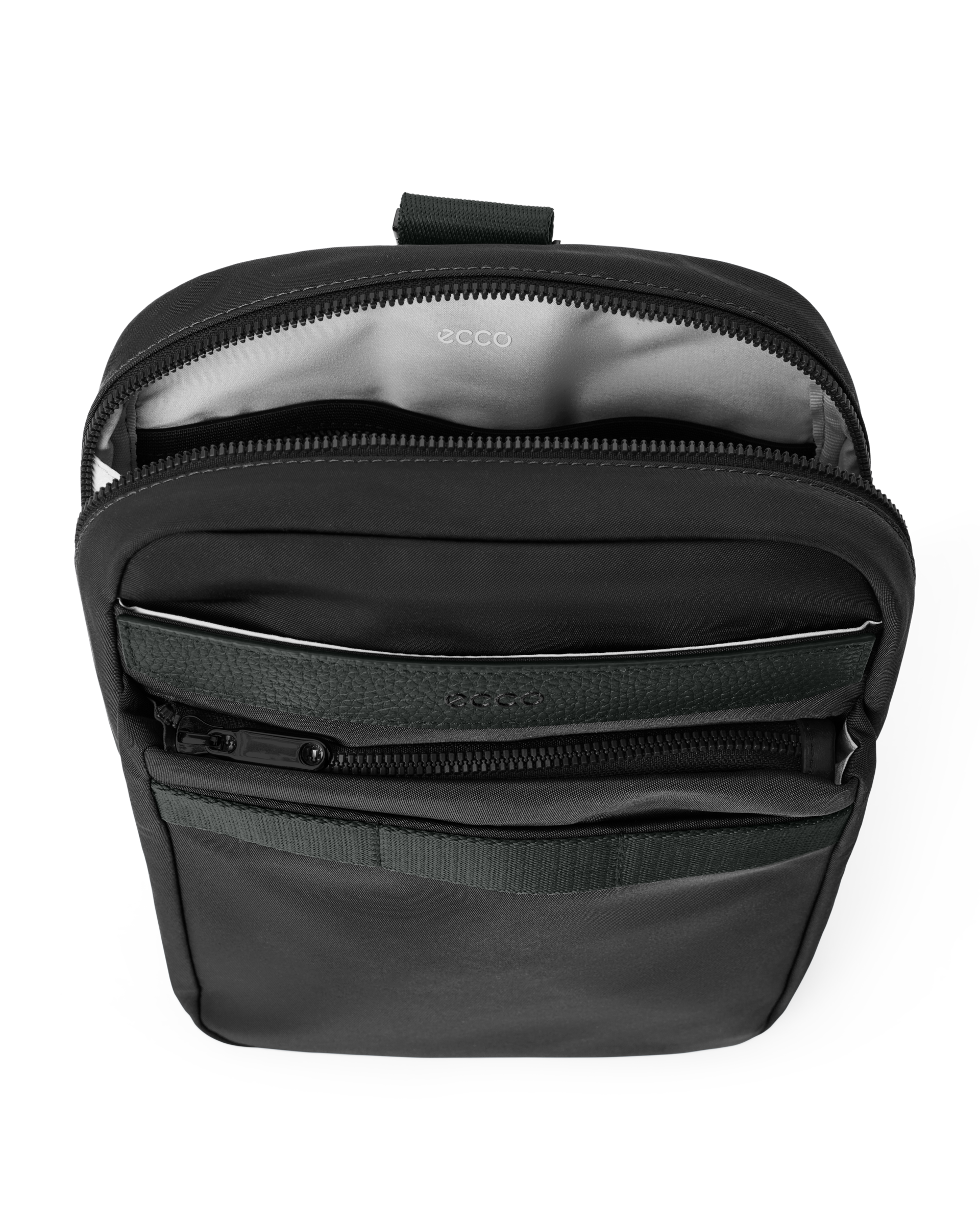ECCO Voyager X Body Sling — Black