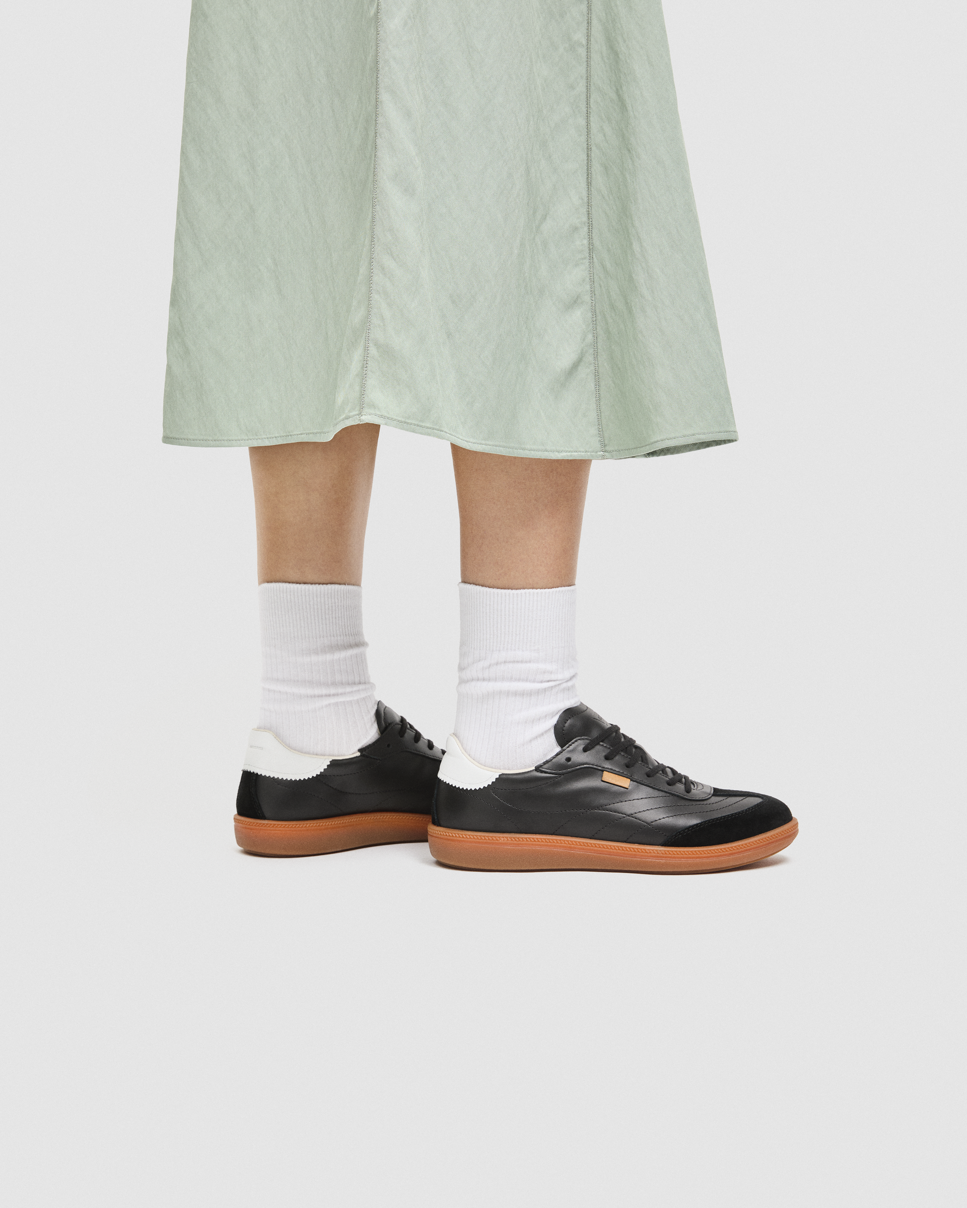 ECCO Soft 11 — Black