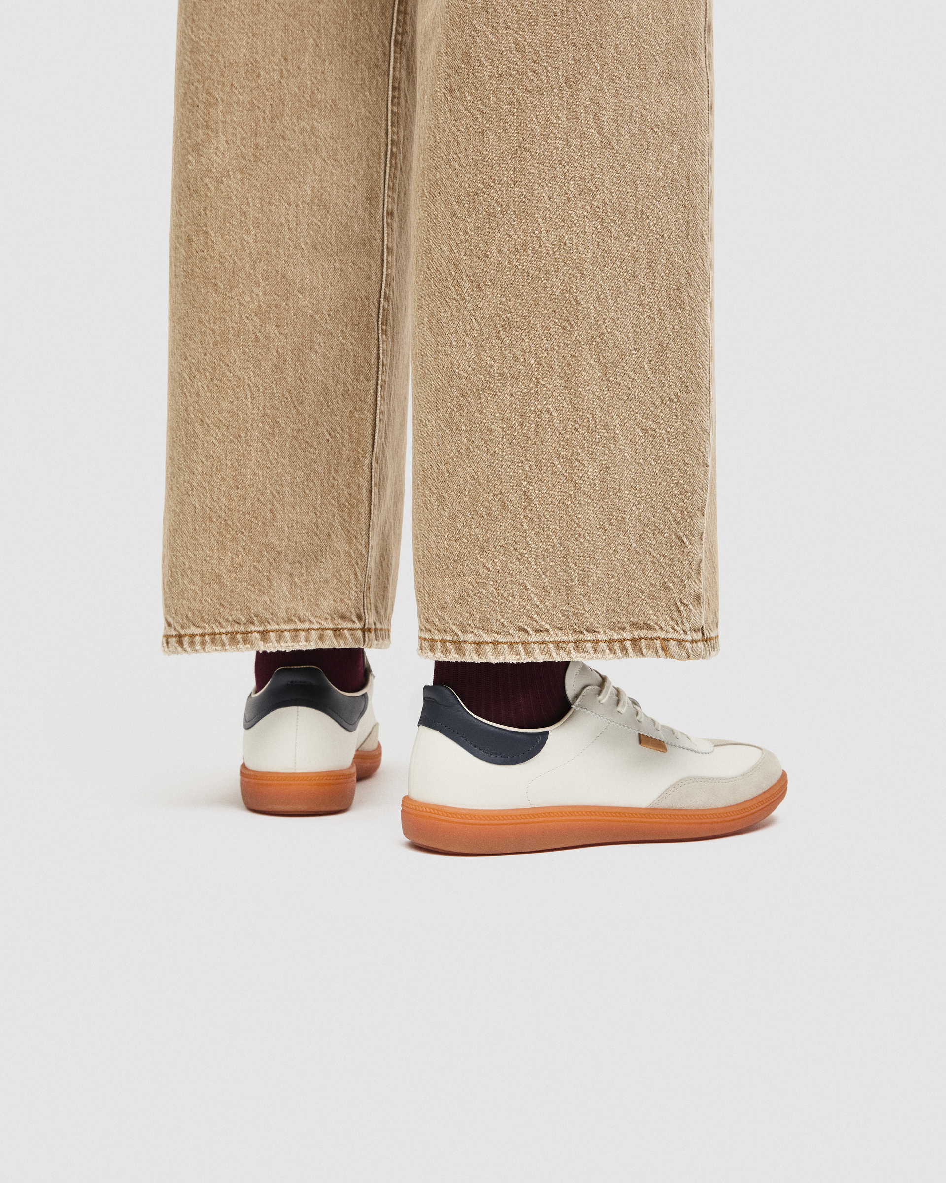 ECCO Soft 11 — White