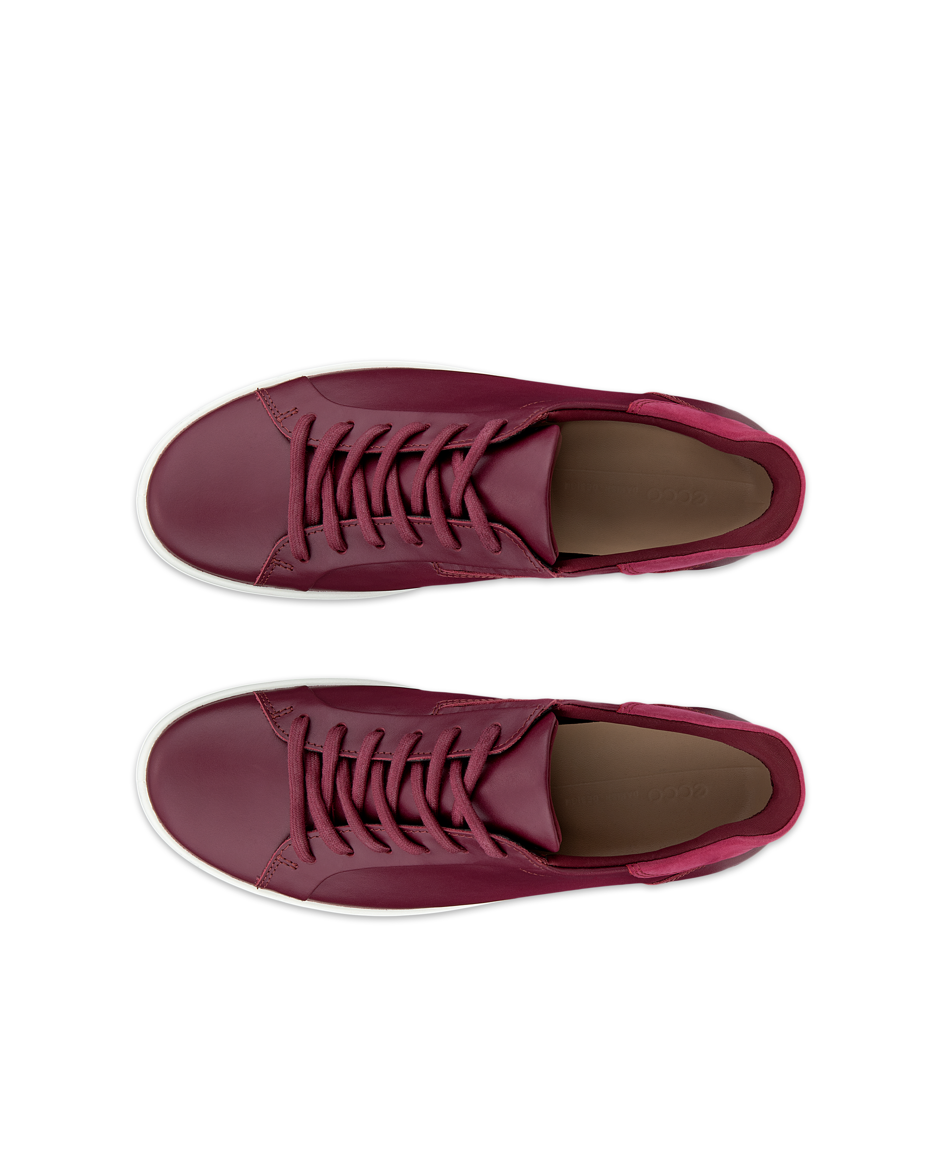 ECCO Soft 7 — Red