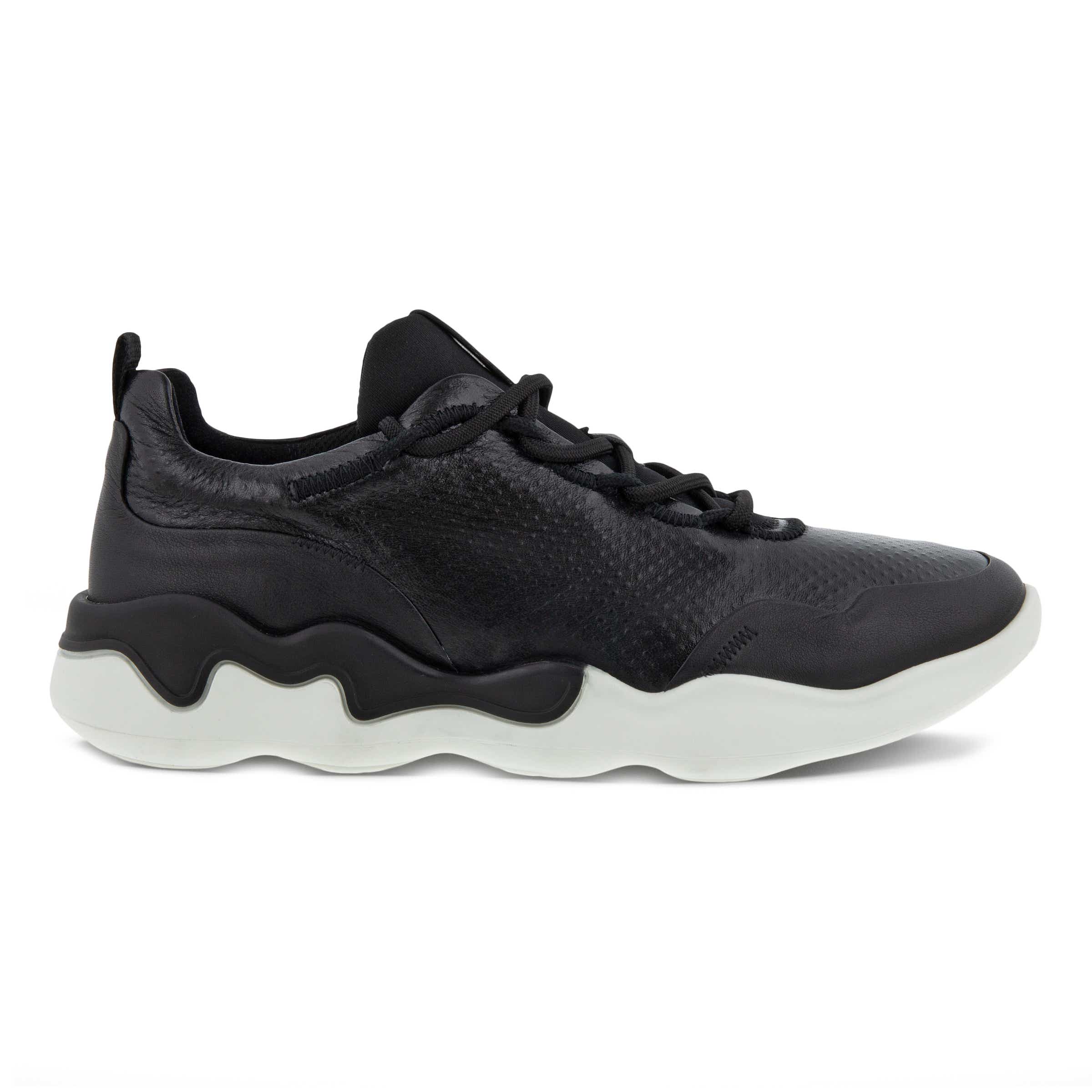ECCO Women's Elo Sneakers - Black - Outside