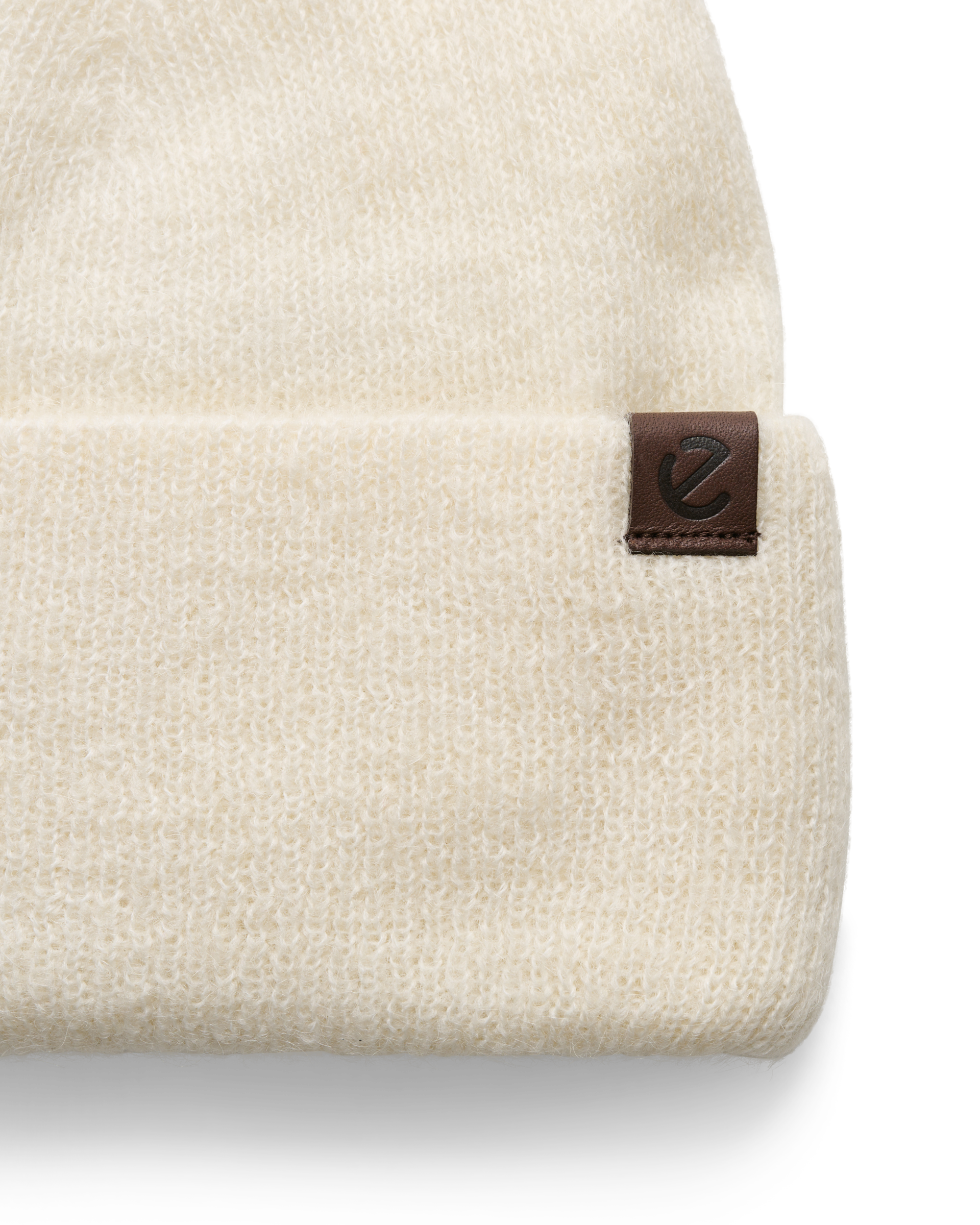 ECCO Women Fluffy Beanie — Weiß